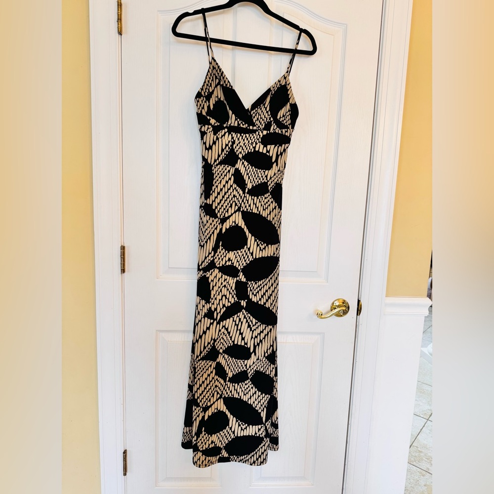 Ann Taylor Black and Tan Printed Maxi Dress Size Small